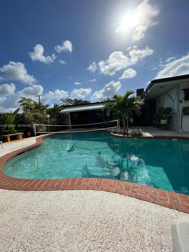 Photo - 2230 N 50th Ave