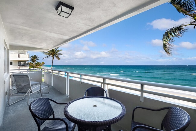 Photo - 1199 Hillsboro Mile Unit 237