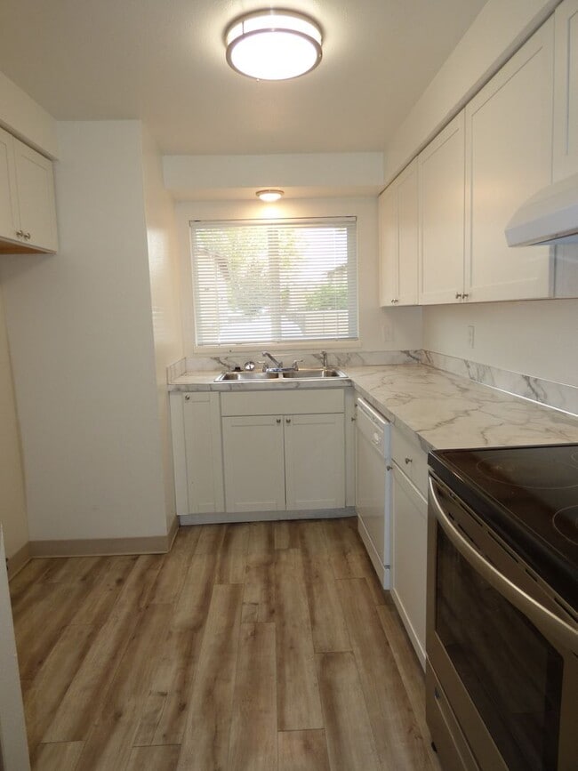 Photo - Lancaster Townhomes Unit 4116