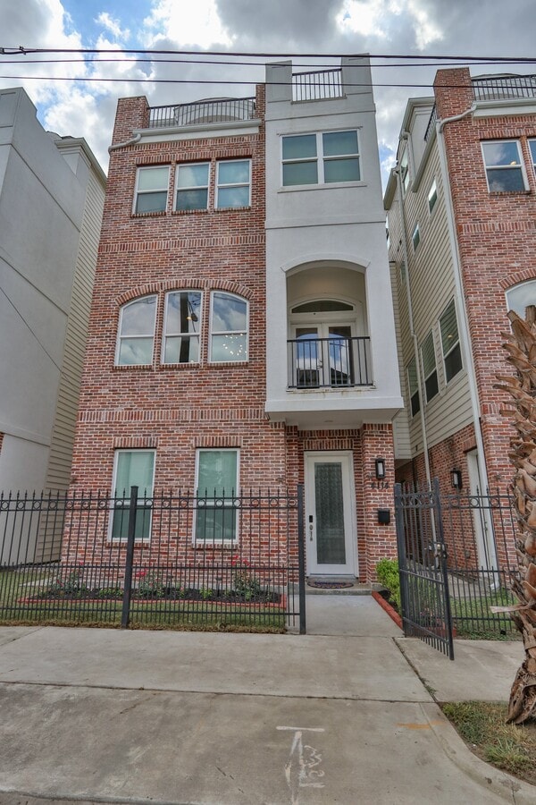 Photo - 4114 Driscoll St