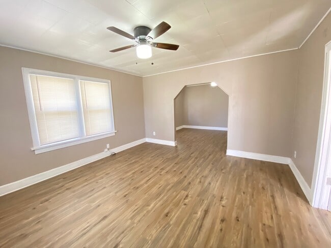 Photo - 1345 SW 27th St