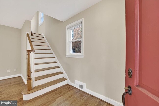 Photo - 4428 Butterworth Pl NW