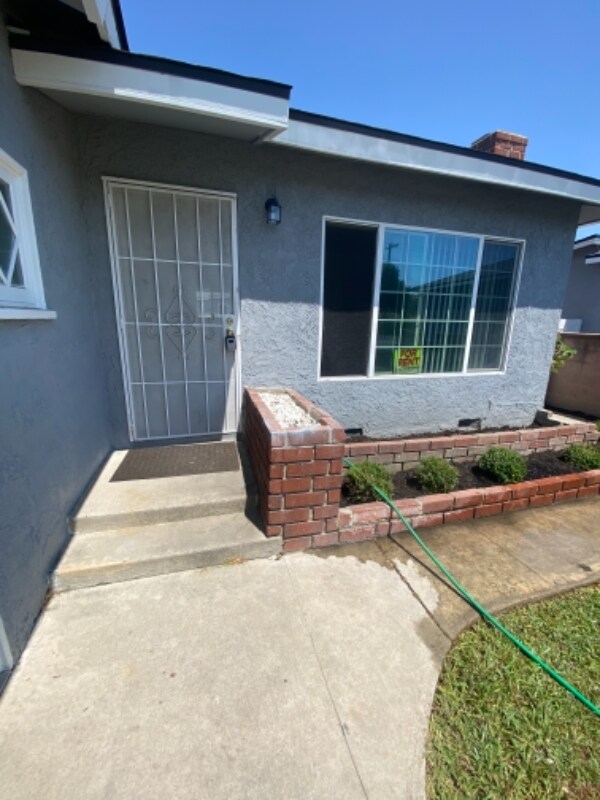 Photo - 20846 Pioneer Blvd