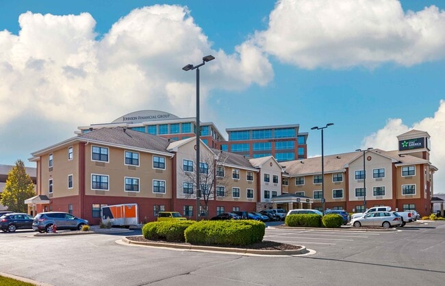 Furnished Studio-Madison - Junction Court