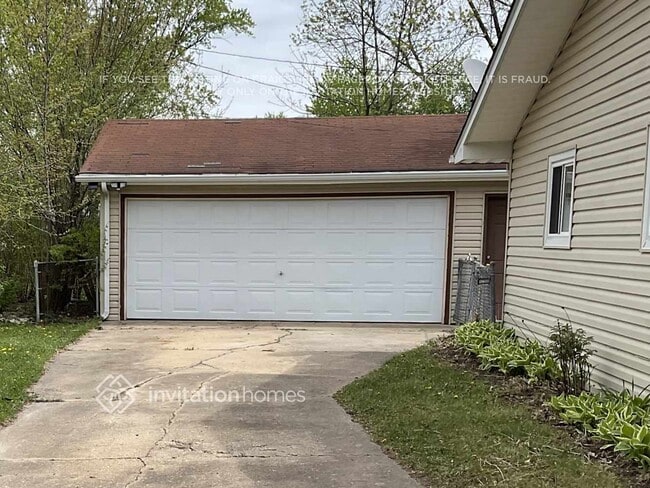 Photo - 1875 N Newport Rd