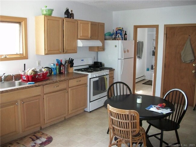 Photo - 20 Lawrence St Unit 2