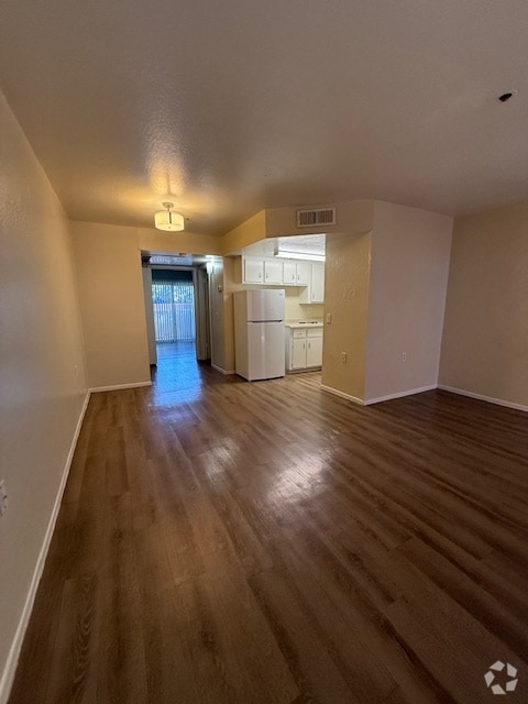 Building Photo - 12221 W Bell Rd Rental