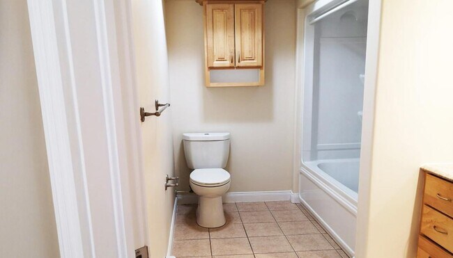 Photo - Carrington House