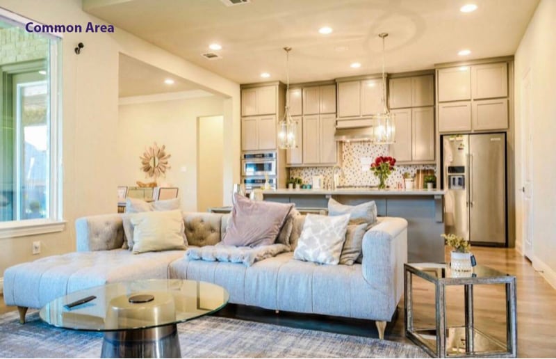 Photo - 1016 Midland Dr