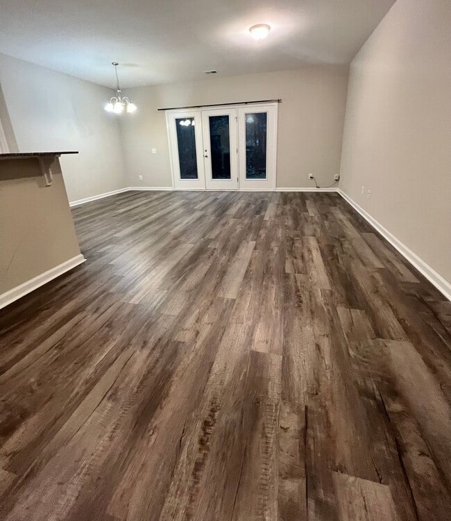 Photo - 3 Bedroom/2.5 Bath Townhome in Lakeview Commons