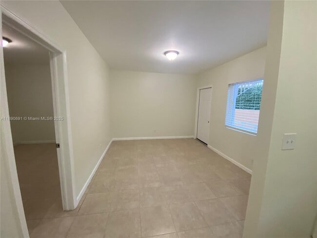 Photo - 1034 NW 2nd St Unit 1034