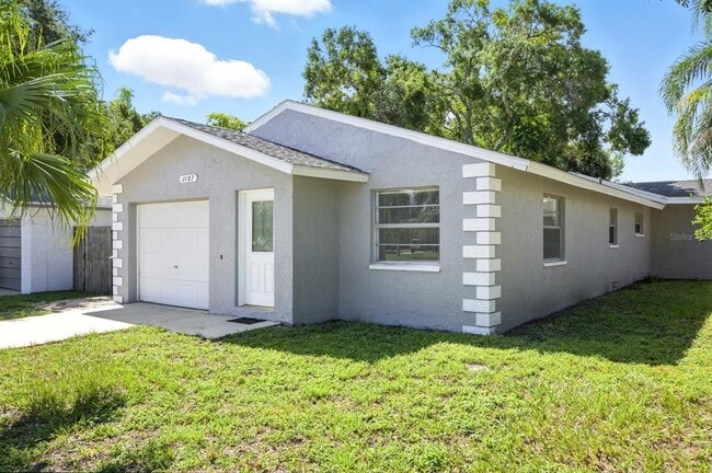 Building Photo - 3165 Downing St Rental