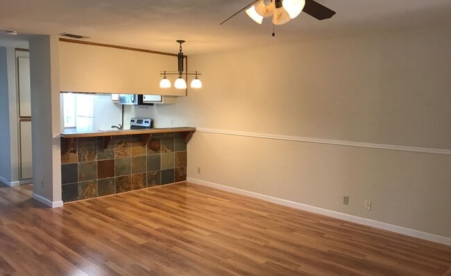 2128 Bueno Dr Unit 24