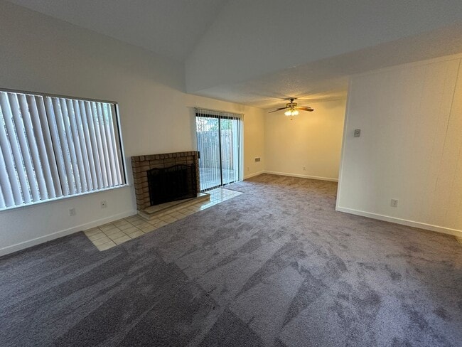 Photo - Townhouse 3 bedroom 2.5 bath, 2 car garage, new paint, new floors