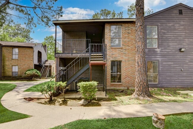 Building Photo - 7200 W T C Jester Blvd Unit 904