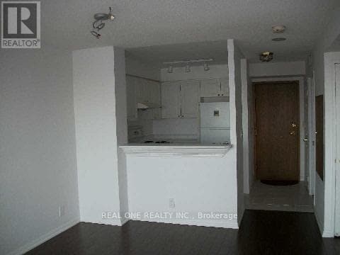 Photo - 11 Lee Centre Dr Unité 2205