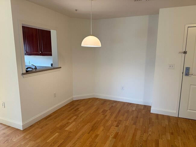 Photo - 318 Rindge Ave Unit 216