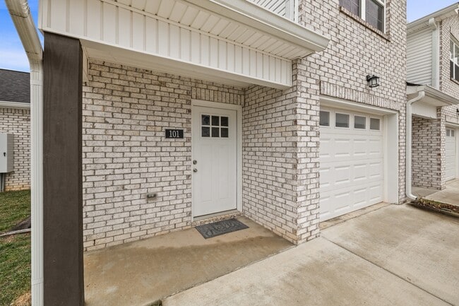 Photo - South Maple Townhomes