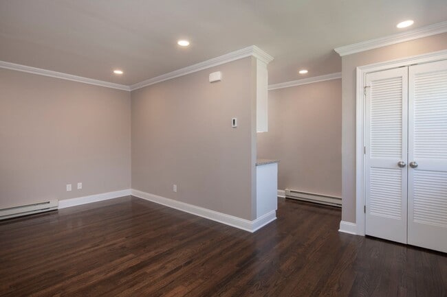 Photo - Regency Manor: In-Unit Washer & Dryer, Cold Water Included, Cat & Dog Friendly, and Custom Closets