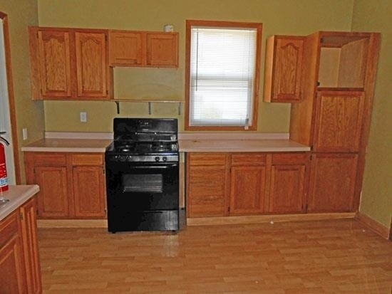 Photo - 2210 W 4th St