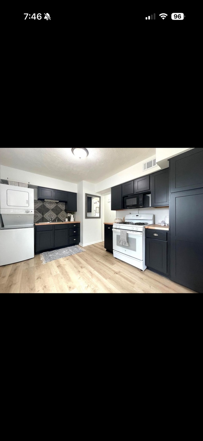 Photo - 4212 Jewell St