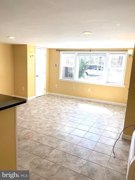 Photo - 4459 MacArthur Blvd NW