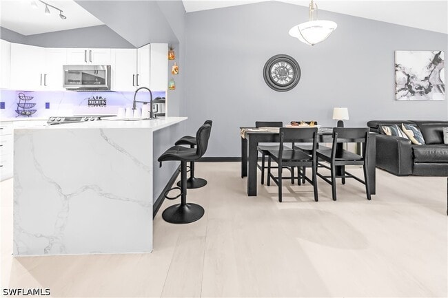 Photo - 8274 Key Royal Cir Unit 1033