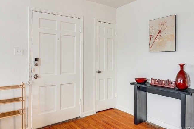 Photo - 332 Natalen Ave