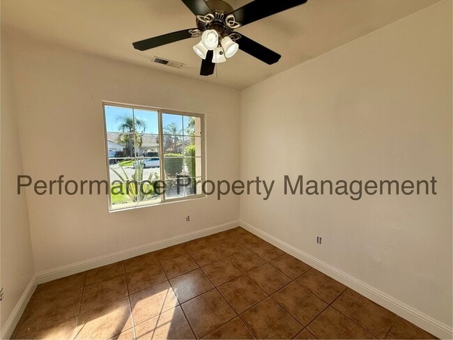 Photo - 4 Bed/2 Bath + Office in SW Bakersfield w/ RBP, Solar & $0 Deposit Option