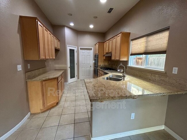 Photo - 4450 Mullin Ct