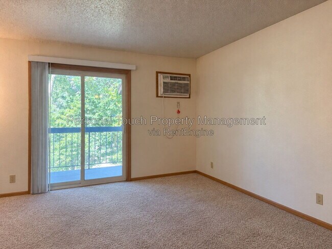 Photo - 1012 4th Ave S Unit B