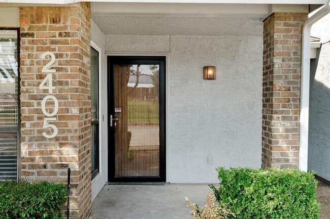 Photo - 17490 Meandering Way Condo Unit 2405