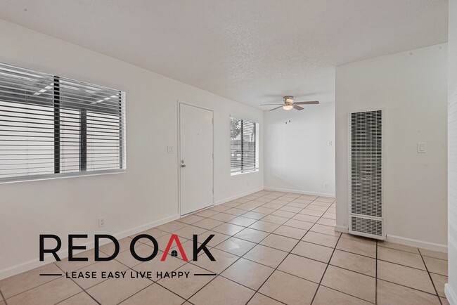 ~2 Weeks FREE~ Wonderful Two Bedroom Walk-... - ~2 Weeks FREE~ Wonderful Two Bedroom Walk-... Condo Unit 2