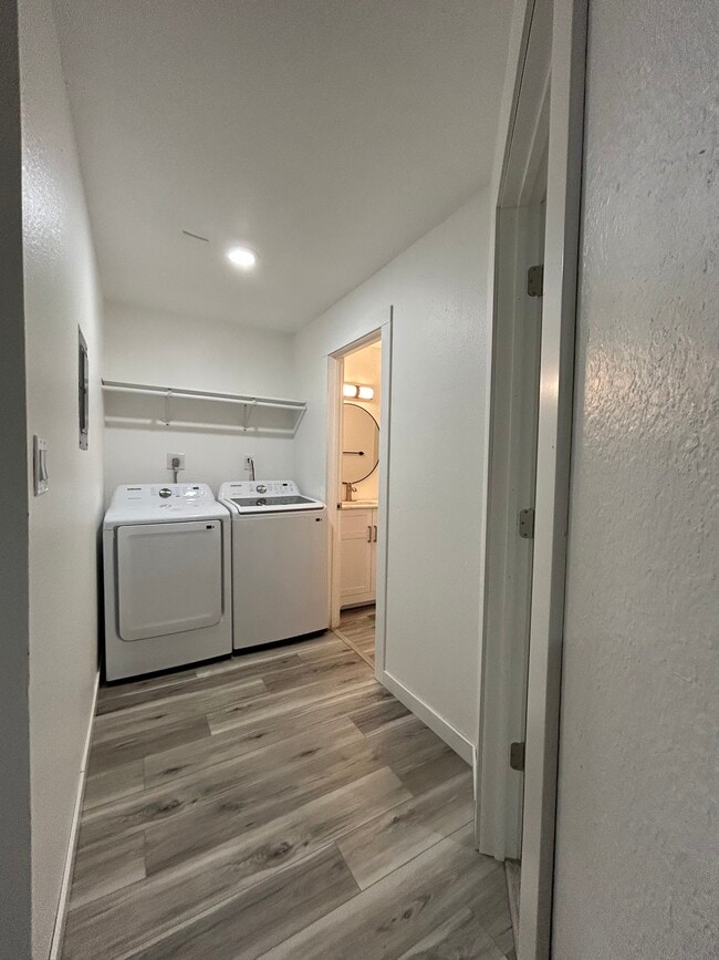 Photo - Duben Unit 2