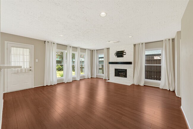 Photo - 3510 Honey Creek Dr