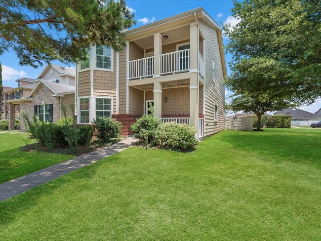 Building Photo - 6131 Settlers Lake Cir W