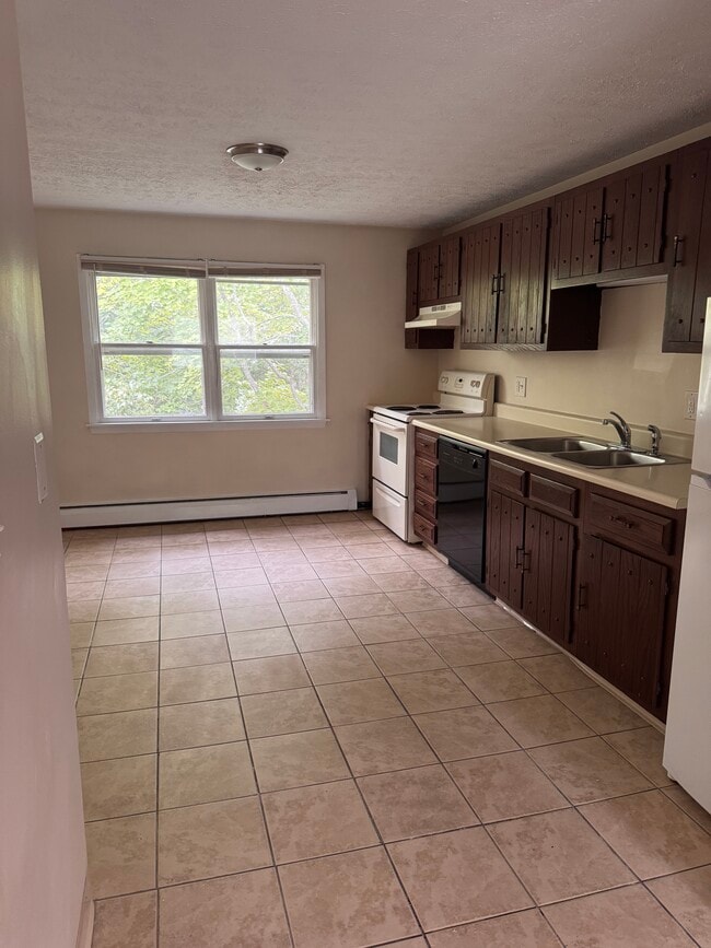 Photo - Briarwood 11 Unit 60