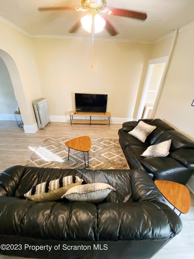 Photo - 1111 Bryn Mawr St