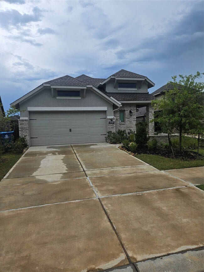Photo - 21131 Armstrong County Dr