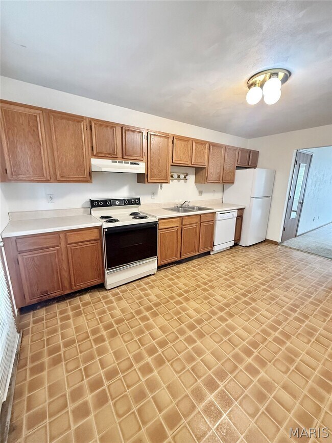 903 Georgetowne Dr