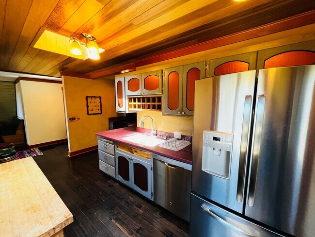 Photo - Wonderfully Eclectic Bainbridge Home, Perfect for Nature Lovers!