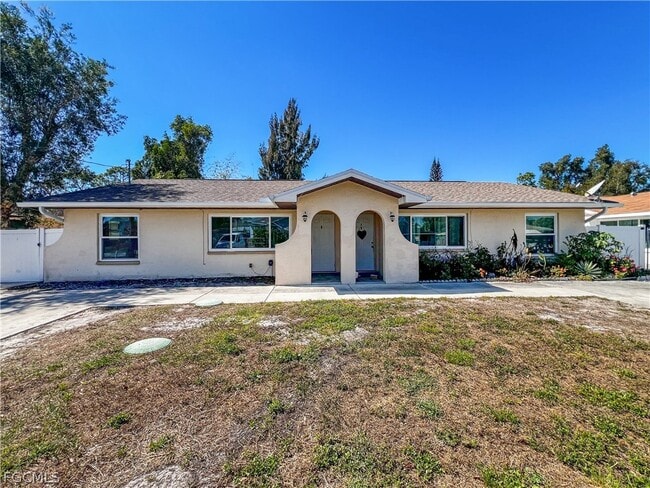 Building Photo - 18660 Miami Blvd