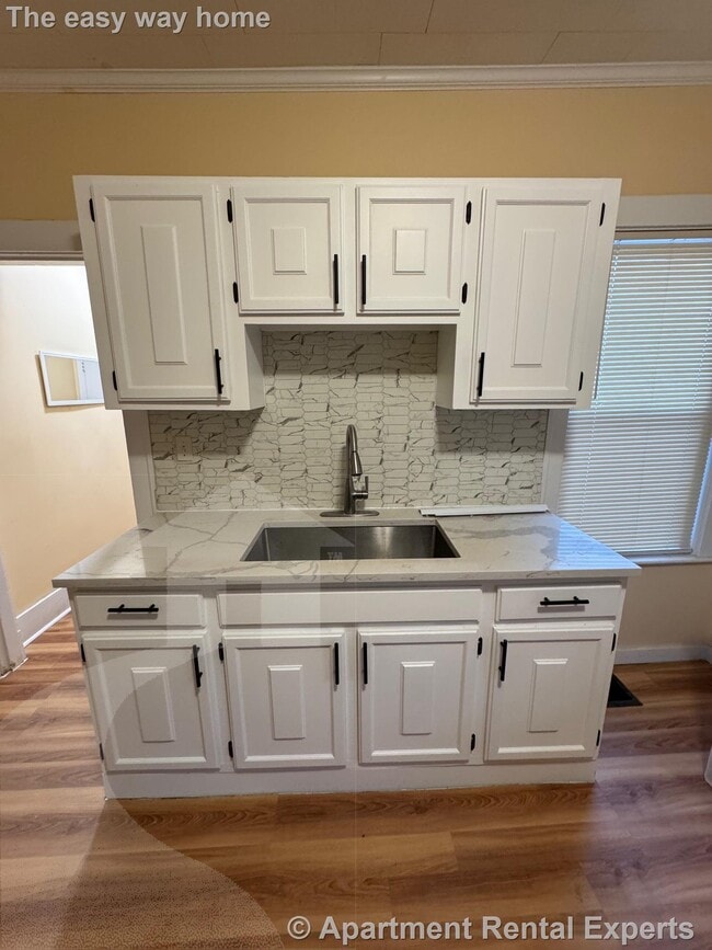 Photo - 32 Claremon St