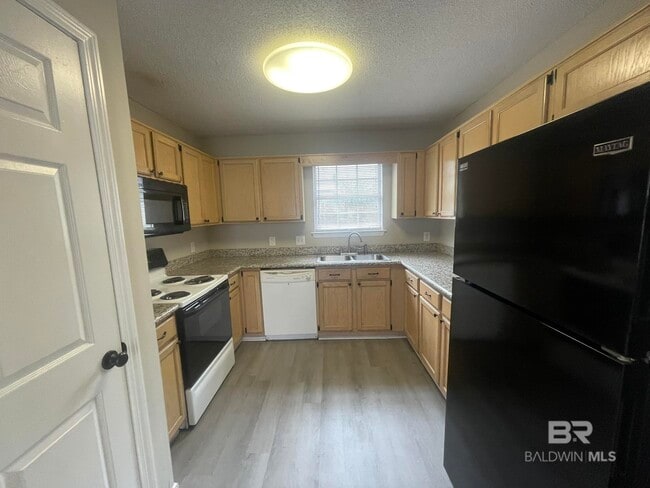 Photo - 706 Crystal Wells Ct N