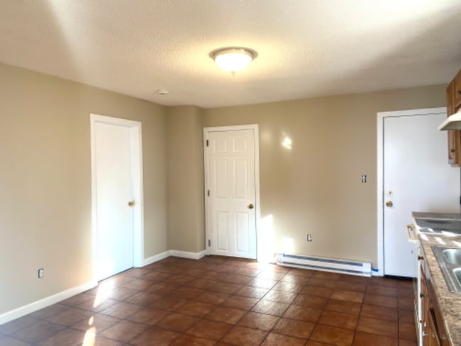 Photo - 210 Pine St Unit 1