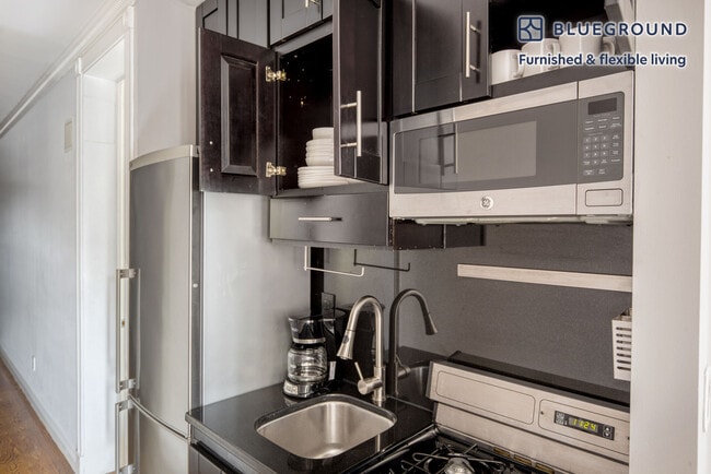 Photo - 232 Elizabeth St Unit FL4-ID1222