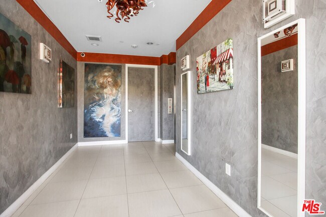 Photo - 819 S Holt Ave Unit #201