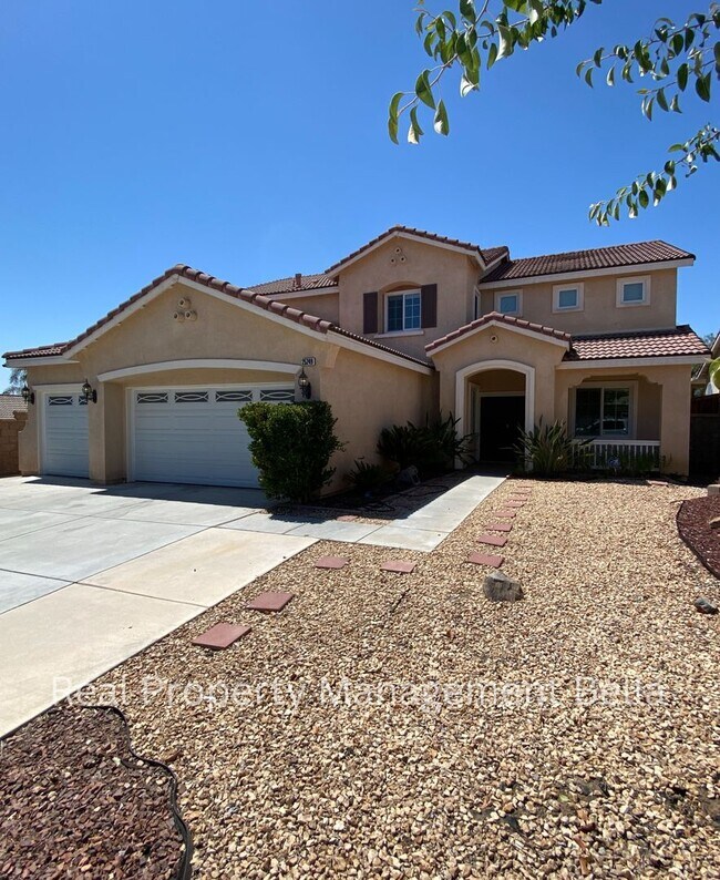 25249 Silverwood Ln