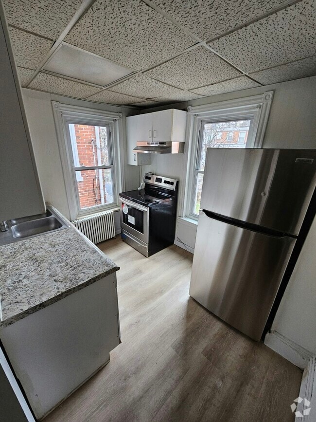 Building Photo - 751 Haws Ave Unit 1-2 Rental