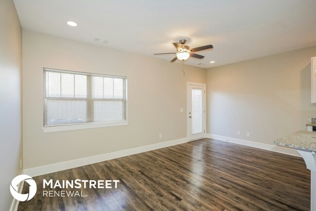Building Photo - 112 Hartsville Ct